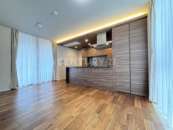 �����s�i��擌�ܔ��c5���� 21-13�̒��Ã}���V�����̃��r���O