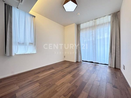 �����s�i��擌�ܔ��c5���� 21-13�̒��Ã}���V�����̐Q��