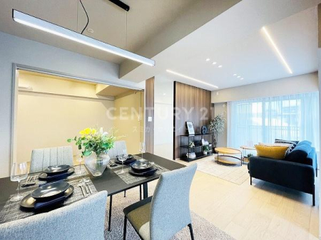 �����s�a�J���X��4���� 51-7�̒��Ã}���V�����̃��r���O