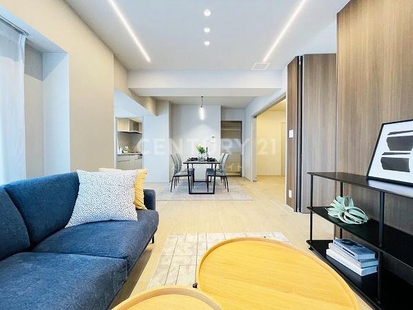 �����s�a�J���X��4���� 51-7�̒��Ã}���V�����̃��r���O