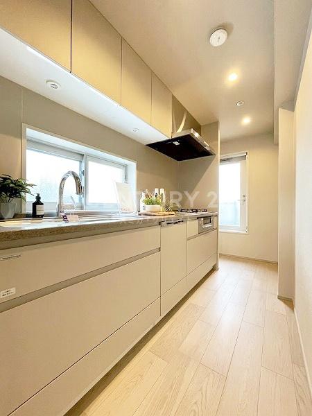 �����s�a�J���X��4���� 51-7�̒��Ã}���V�����̃L�b�`��