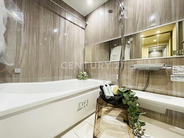 �����s�a�J���X��4���� 51-7�̒��Ã}���V�����̗���