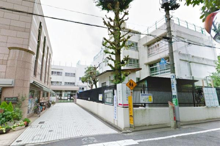 �����s�a�J���X��4���� 51-7�̒��Ã}���V�����̎��ӊ�