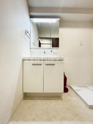 �����s�ڍ���ڍ��{��4���� 20-2�̒��Ã}���V�����̐��ʑ�E���ʏ�