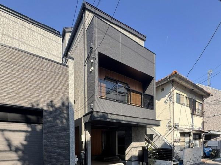 �����s�i�����4���ڂ̐V�z��ˌ��Ă̌��n�O�ώʐ^