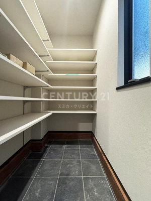 �����s�i�����4���ڂ̐V�z��ˌ��Ă̎��[