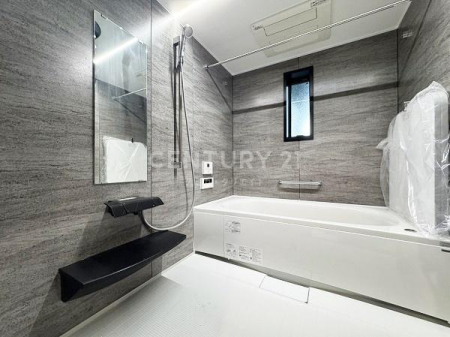 �����s�i�����4���ڂ̐V�z��ˌ��Ă̗���