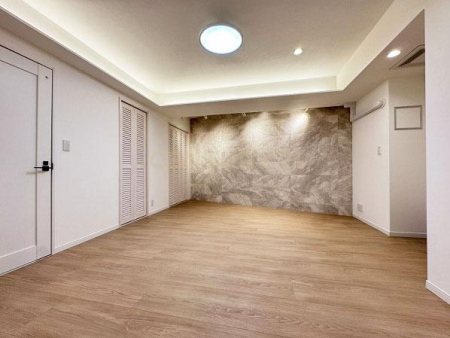 �����s�a�J��b���1���� 31-6�̒��Ã}���V�����̐Q��