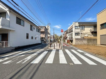 �����s�ڍ���蕶�J1���ڂ̓y�n�̑O�ʓ��H�܂ތ��n�ʐ^