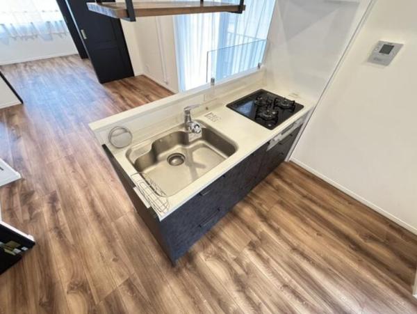 �����s�i������2���� 12-10�̒��Ã}���V�����̃L�b�`��