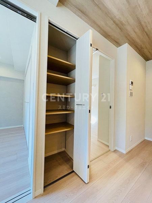 �����s�i��搼���6���� 6-8�̒��Ã}���V�����̎��[