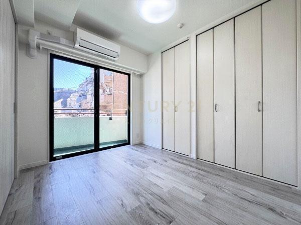 �����s�a�J���X��1���� 6-8�̒��Ã}���V�����̎q������