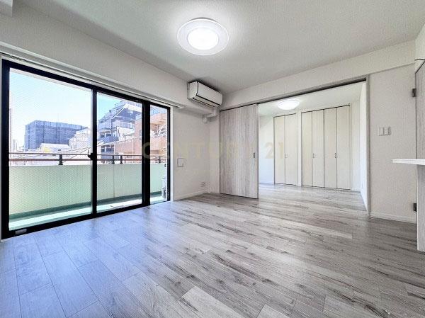 �����s�a�J���X��1���� 6-8�̒��Ã}���V�����̃��r���O