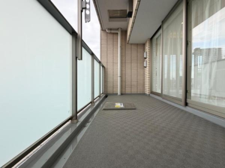 �����s�`�捂��1���� 23-26�̒��Ã}���V�����̃o���R�j�[