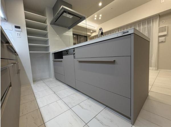 �����s�`�捂��1���� 23-26�̒��Ã}���V�����̃L�b�`��