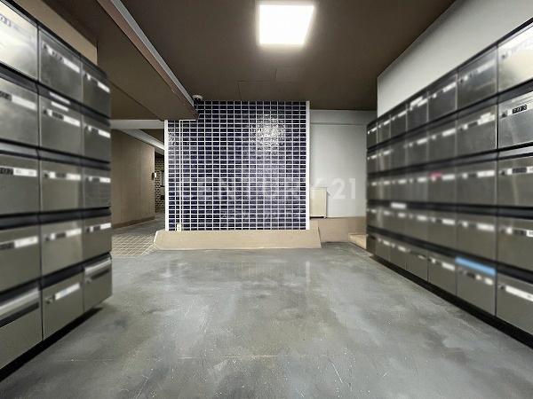 �����s�`��얃�z3���� 10-27�̒��Ã}���V�����̃G���g�����X