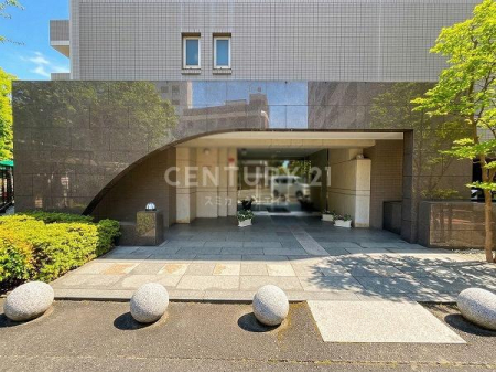 �����s�V�h�搼����c3���� 8-1�̒��Ã}���V�����̃G���g�����X