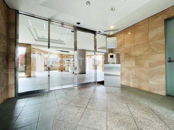 �����s���c�J���Α�4���� 19-20�̒��Ã}���V�����̃G���g�����X