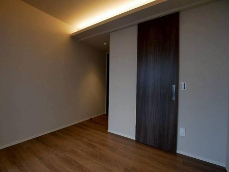 �����s�i������1���� 17-5�̒��Ã}���V�����̎��[