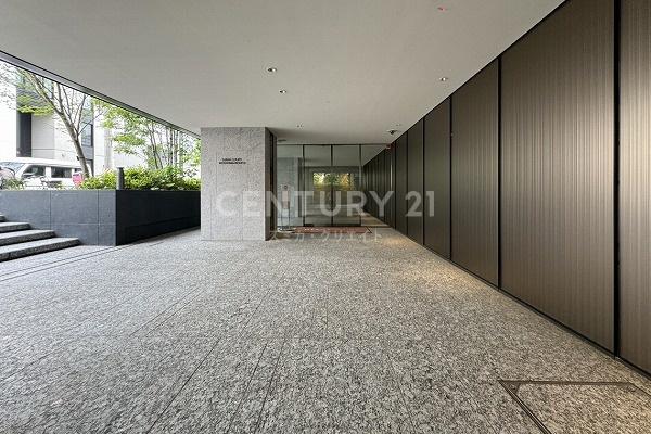 �����s�i������1���� 17-5�̒��Ã}���V�����̃G���g�����X