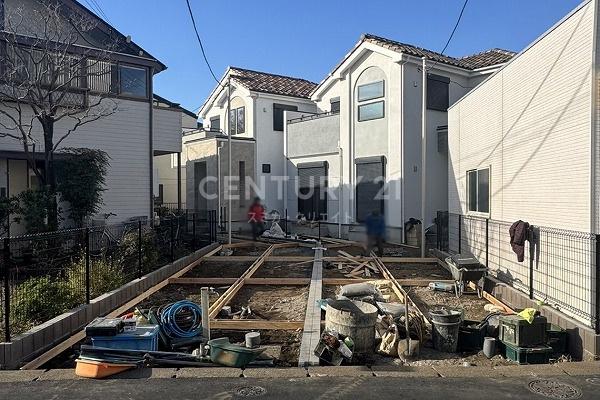 �����s���c�J��m7���ڂ̐V�z��ˌ��Ă̂��̑����n