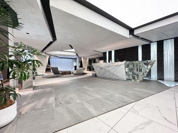 �����s�a�J��b�����3���� 11-25�̒��Ã}���V�����̃G���g�����X