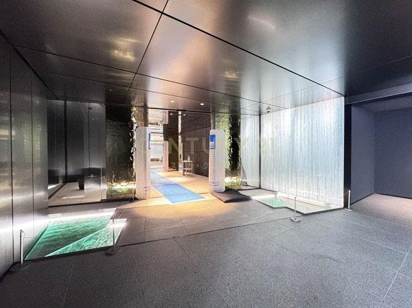 �����s�a�J��b�����3���� 11-25�̒��Ã}���V�����̃G���g�����X