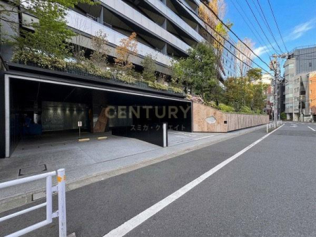 �����s�a�J��b�����3���� 11-25�̒��Ã}���V�����̃G���g�����X