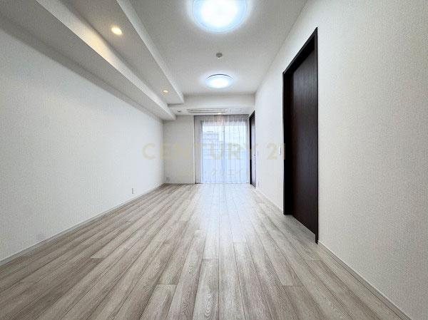 �����s�a�J��b�����3���� 11-25�̒��Ã}���V�����̃��r���O