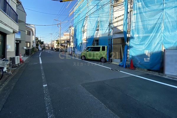 「武蔵新田」　新築分譲住宅　B号棟 南西側前面道路