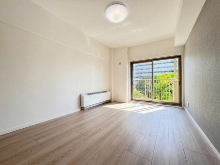 �����s���c�J���p��2���� 5-2�̒��Ã}���V�����̐Q��