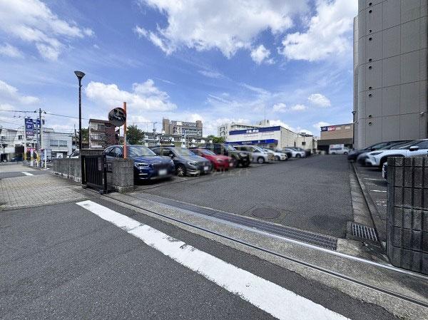 �����s���c�J���p��2���� 5-2�̒��Ã}���V�����̃G���g�����X