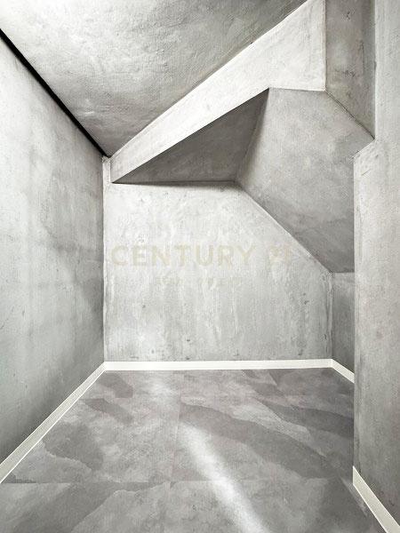 �����s���c�J���p��2���� 5-2�̒��Ã}���V�����̎��[