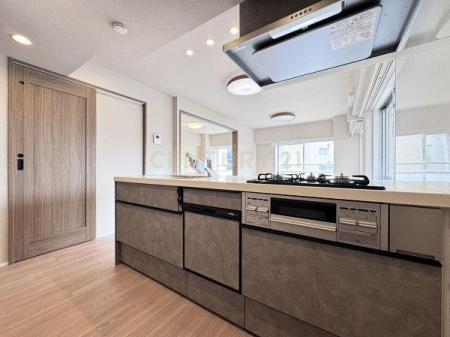 �����s��c���X�k1���� 32-13�̒��Ã}���V�����̃L�b�`��