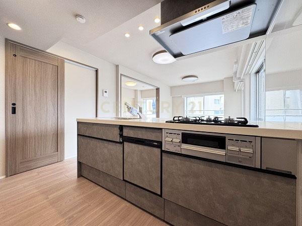 �����s��c���X�k1���� 32-13�̒��Ã}���V�����̃L�b�`��