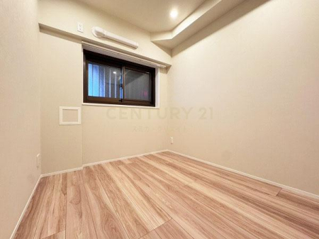 �����s�`���R3���� 3-10�̒��Ã}���V�����̐Q��