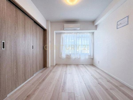 �����s��c���X�{��2���� 4-22�̒��Ã}���V�����̐Q��