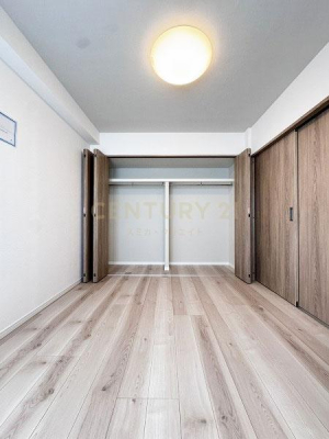 �����s��c���X�{��2���� 4-22�̒��Ã}���V�����̎��[