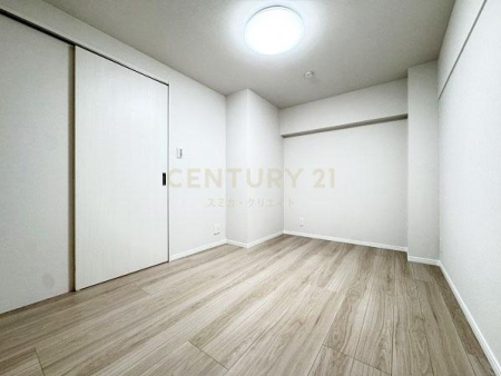 �����s�a�J���X��2���� 39-7�̒��Ã}���V�����̐Q��