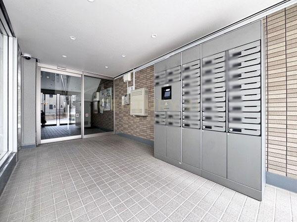 �����s�a�J���X��2���� 39-7�̒��Ã}���V�����̃G���g�����X