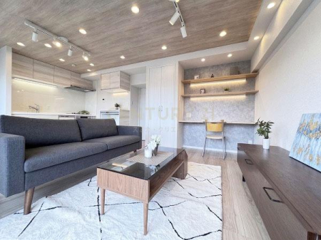 �����s�a�J���X��2���� 39-7�̒��Ã}���V�����̃��r���O