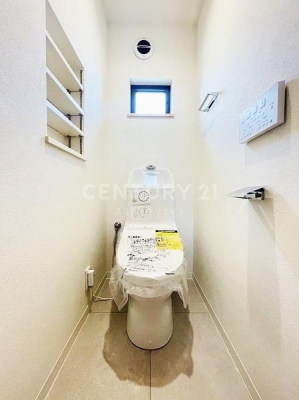 �����s���c�J���c�t�J2���ڂ̒��È�ˌ��Ẵg�C��