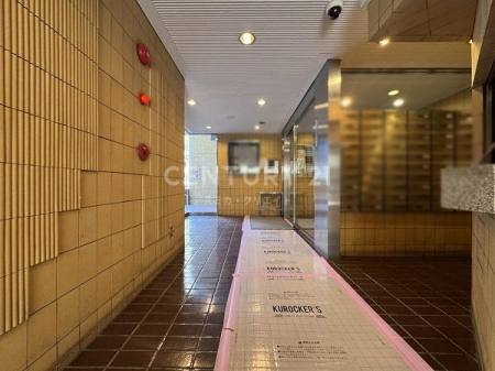 �����s�����批�H2���� 11-21�̒��Ã}���V�����̃G���g�����X