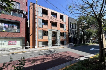 �����s�i���`��5���� 7-20�̒��Ã}���V�����̂��̑����n