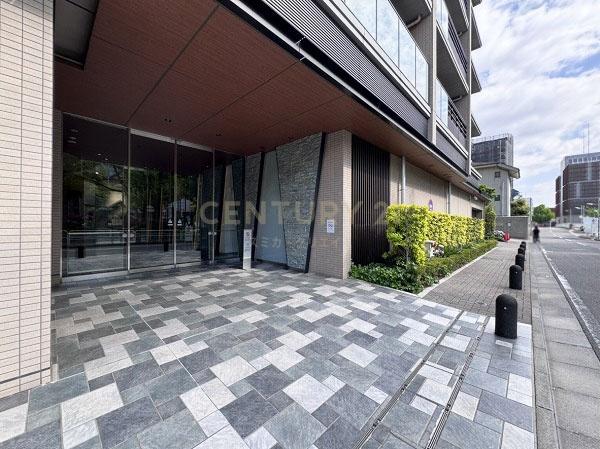 �����s�i���k�i��3���� 11-5�̒��Ã}���V�����̃G���g�����X