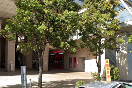 �����s�`��`��4���� 6-7�̒��Ã}���V�����̎��ӊ�