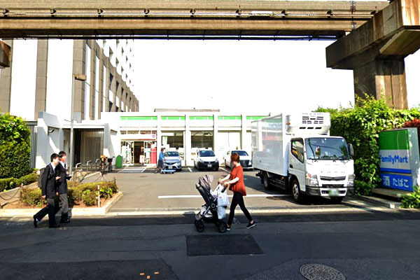 �����s�`��`��4���� 6-7�̒��Ã}���V�����̎��ӊ�