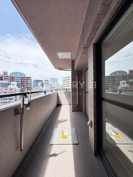 �����s�a�J��b���1���� 32-6�̒��Ã}���V�����̃o���R�j�[