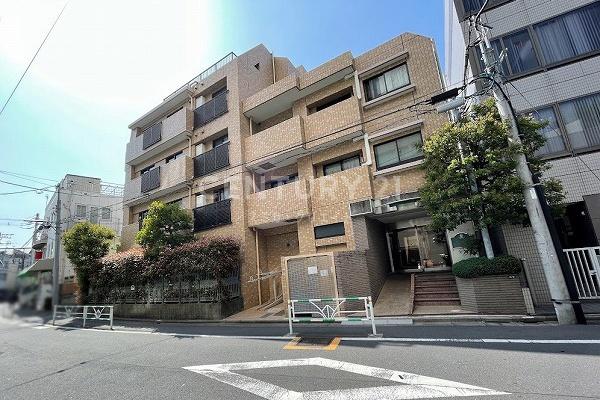 フローレンスパレス元代々木 建物外観(2023.4撮影)