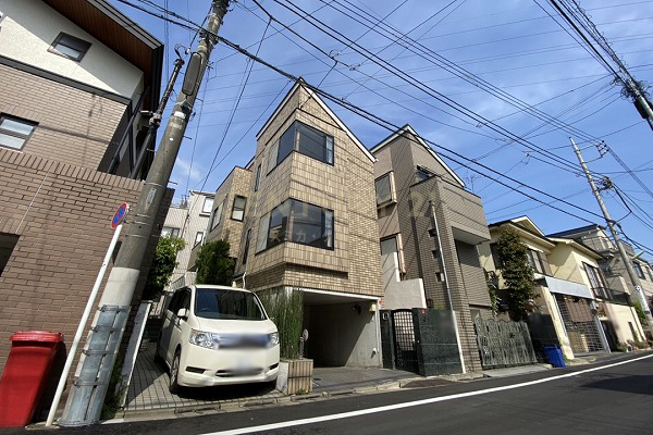 「等々力」 中古一戸建て 建物外観(2022.4撮影)